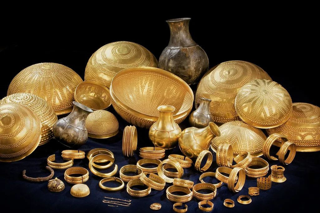 Thieves Execute Swift Heist of Villena's 3,000-Year-Old Treasure